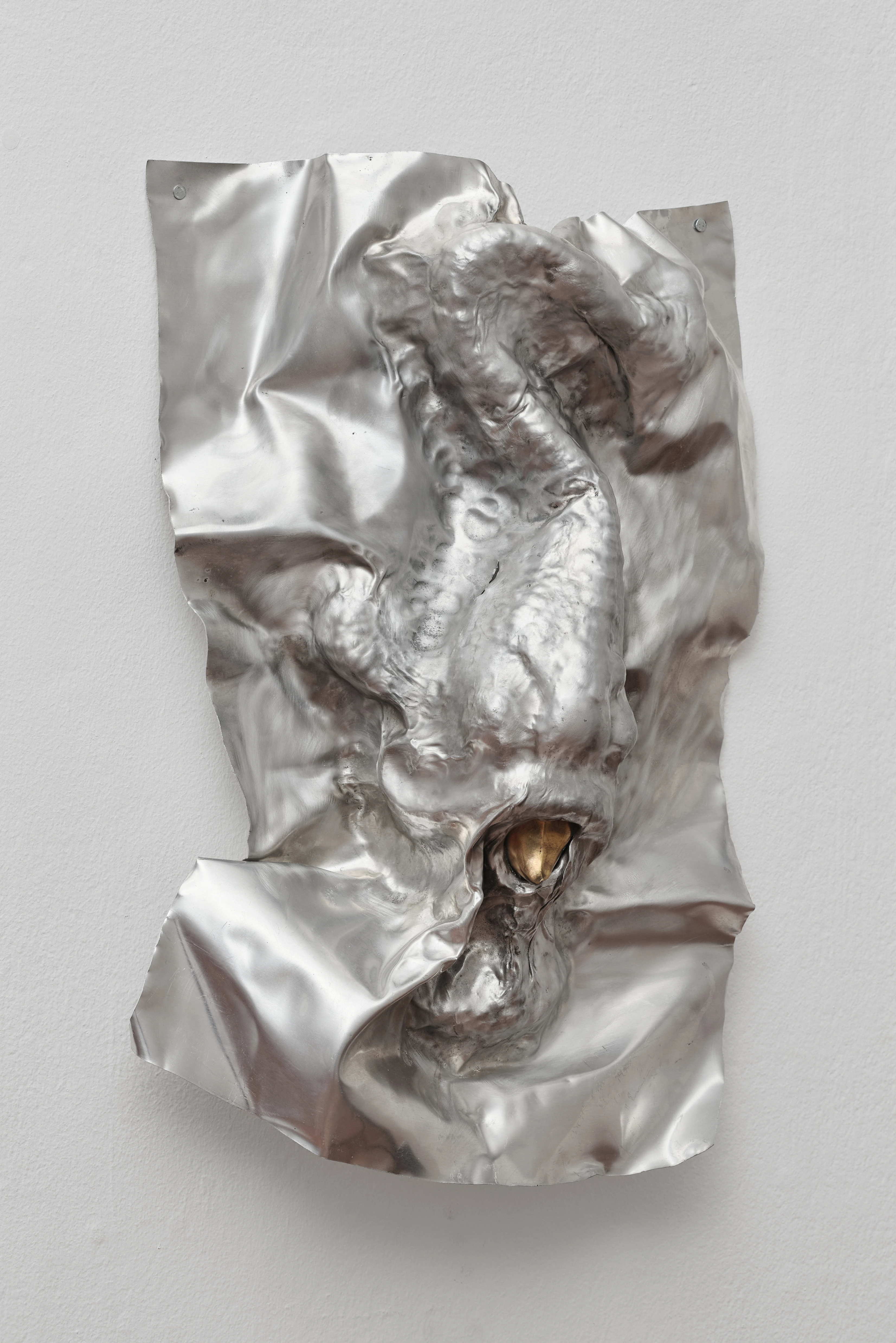 Laura Viruly sculpture